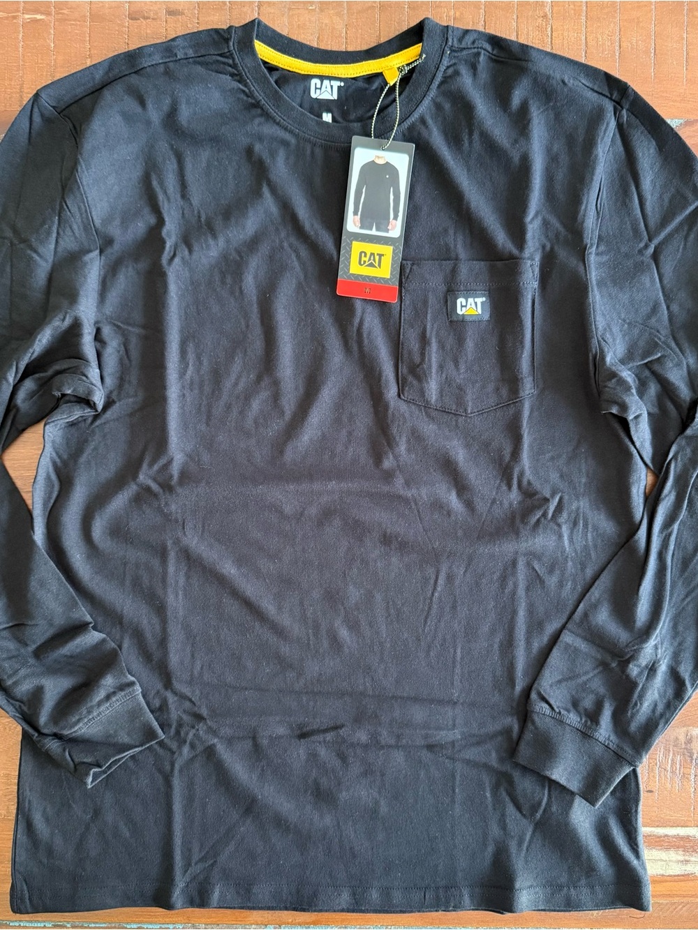 CAT Caterpillar Long Sleeve Pocket T! NWTS! M